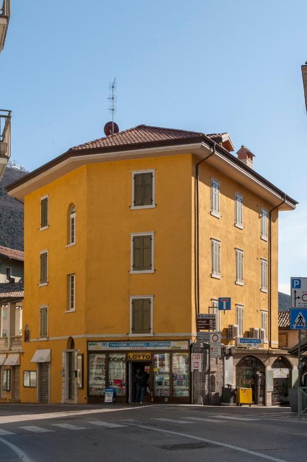 Appartamenti Baia Azzurra 5. Торболе Экстерьер фото